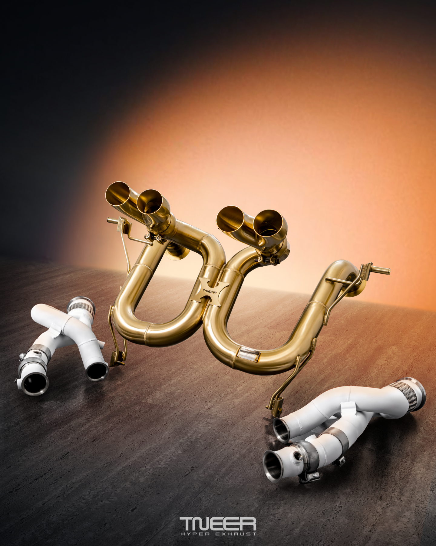REVUELTO SQUADRA CORSE Gold Edition